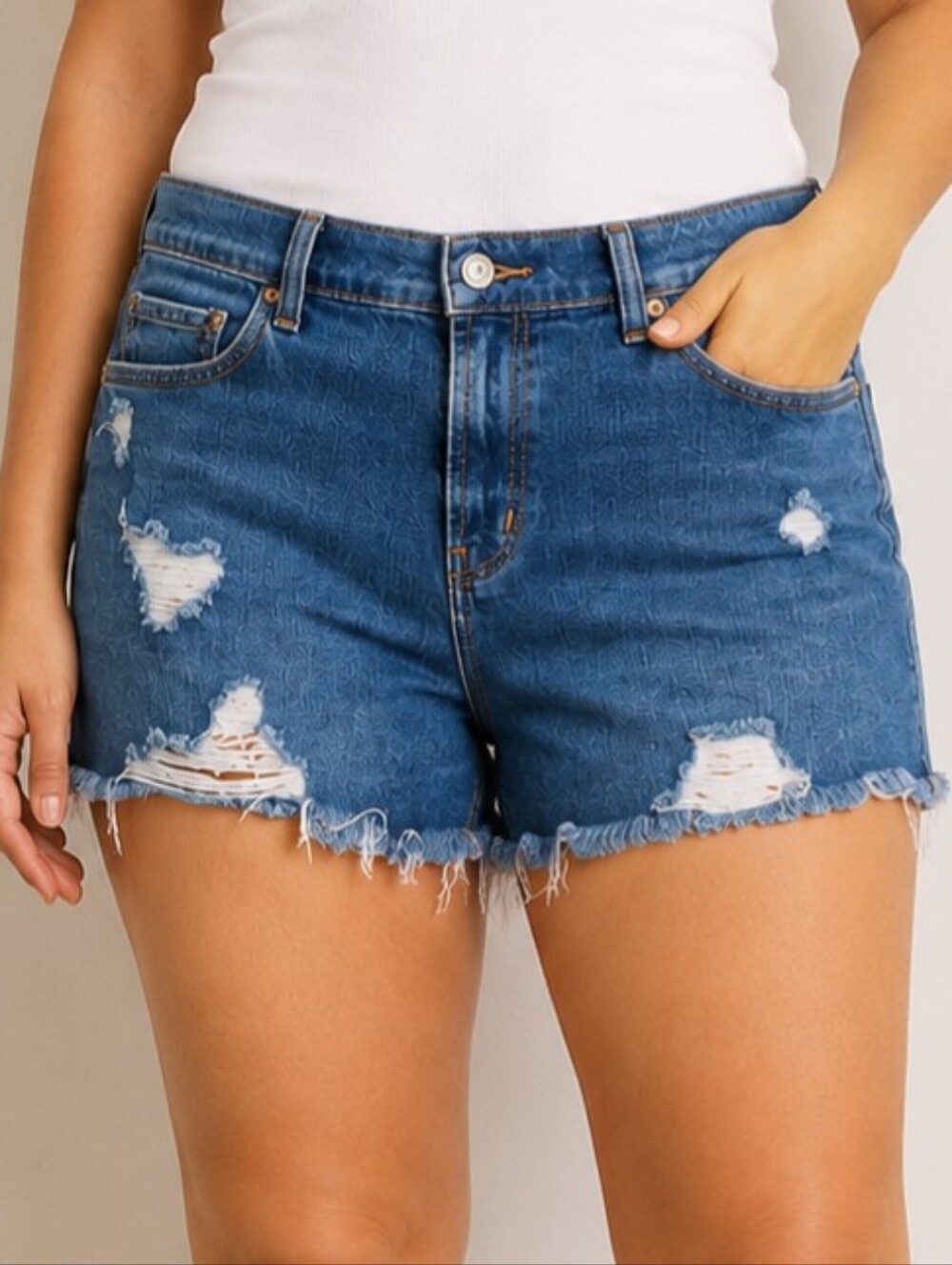 Old Navy Boyfriend Shorts Size 12 Mid Rise Distressed Denim Frayed Hem Summer